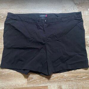 Torrid size 24 Black clip front short